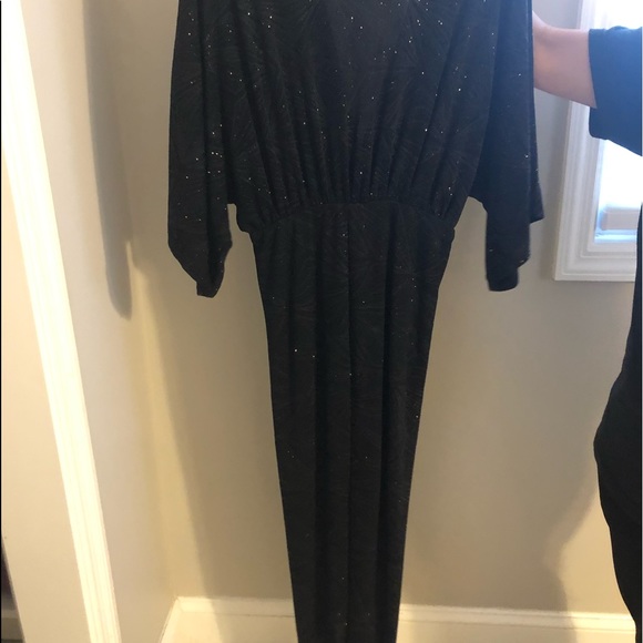 Fashion nova low cut - Picture 2 of 2